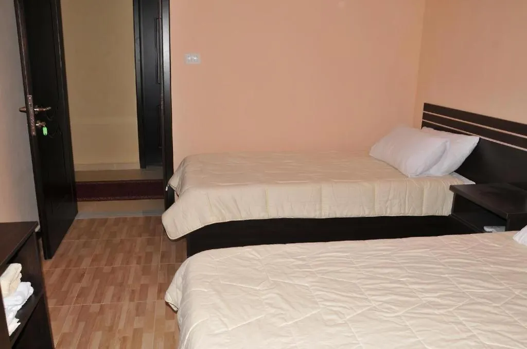 Garden Hotel Gjirokastër 알바니아